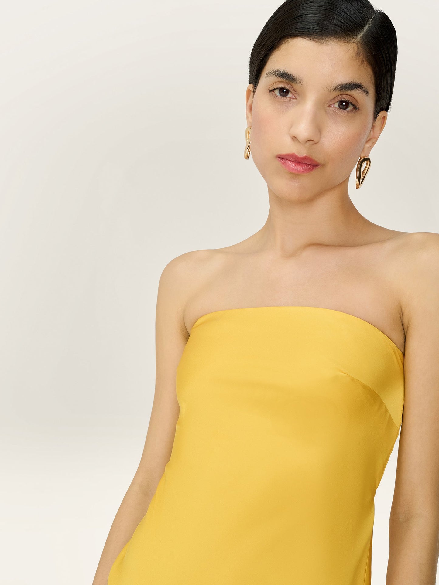 Amdra Dress in Eggyolk