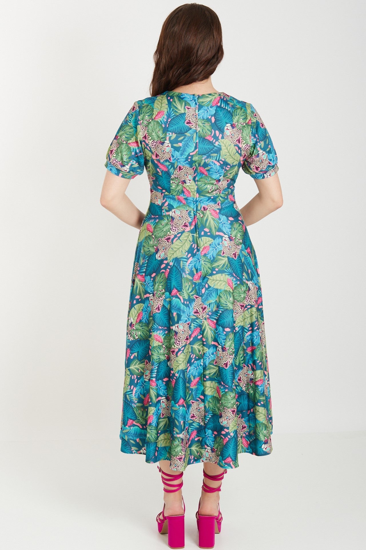 Julia 50s Style Cheetah Sleeved Dress