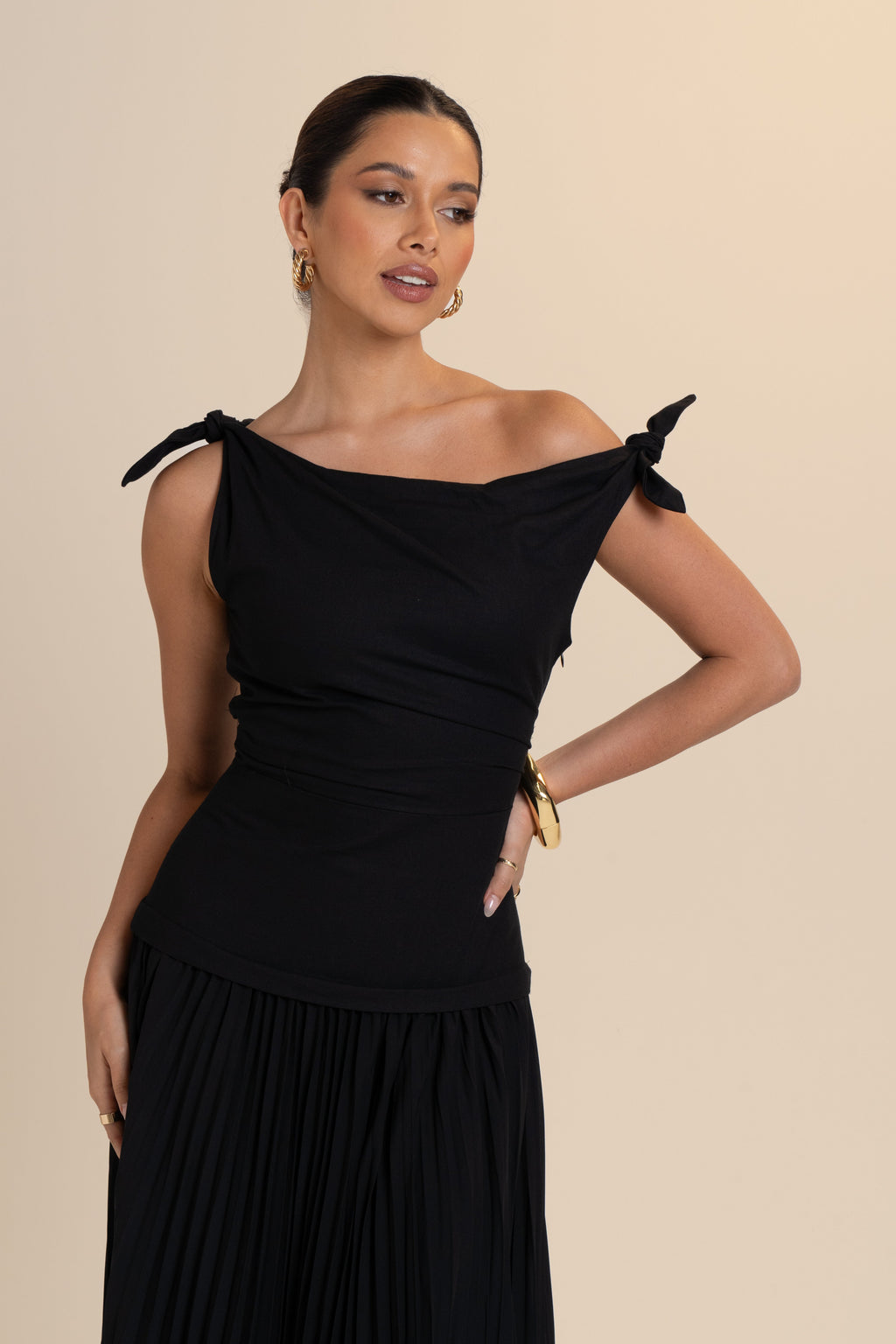 Ophelia Drop Shoulder Pleated Maxi Dress