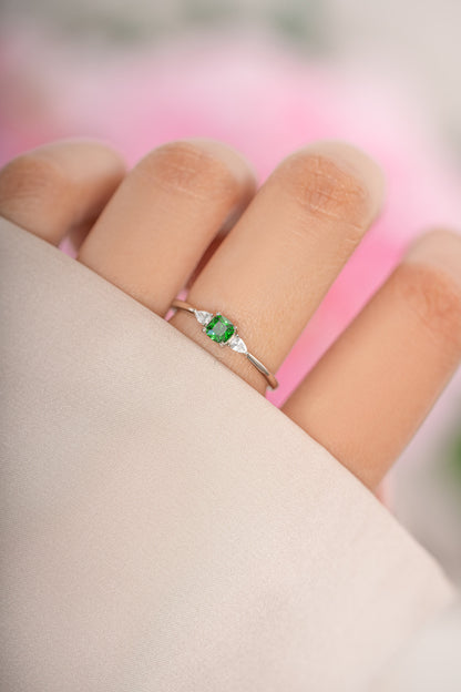 Emerald Cushion Ring