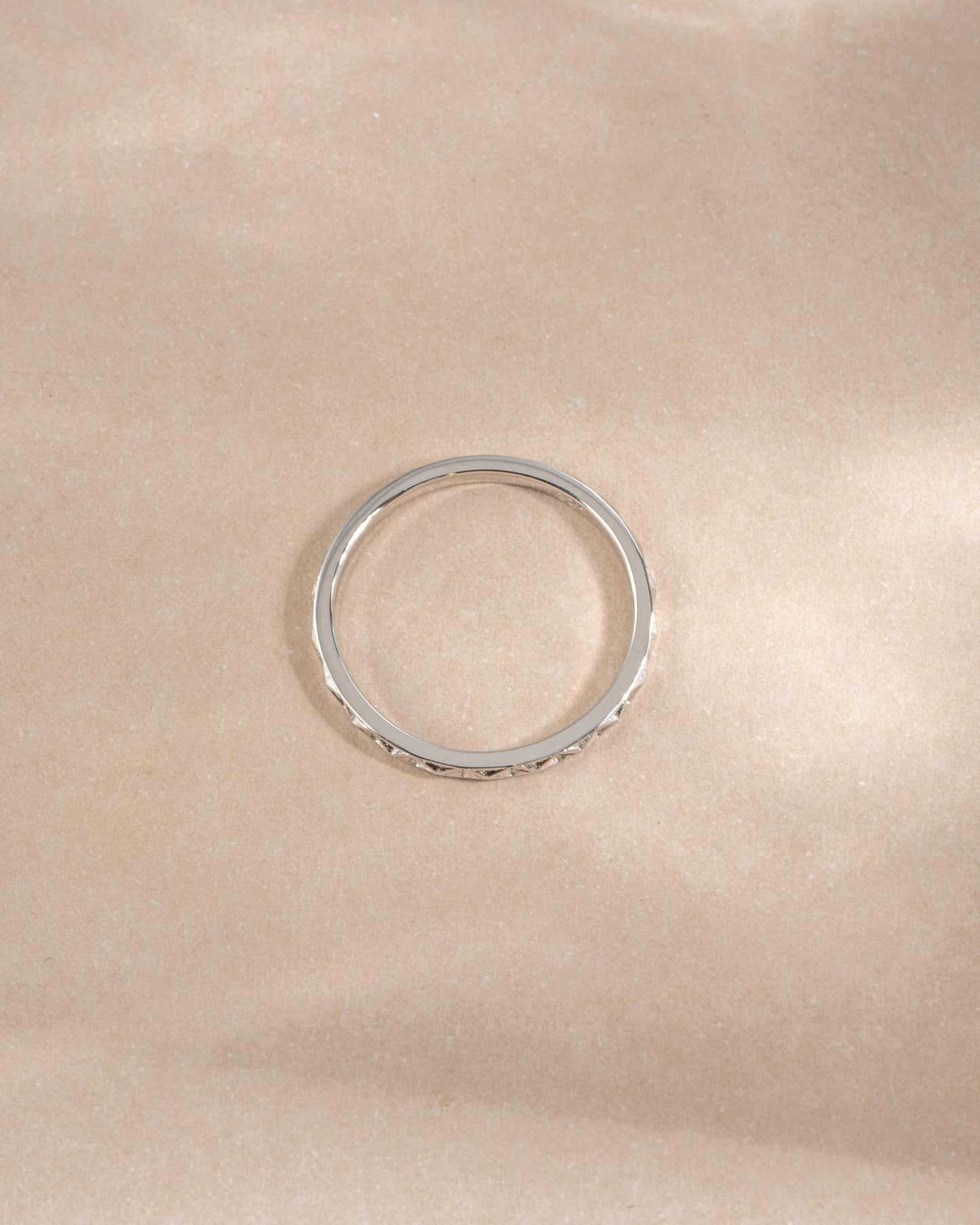 Simple Geometric Stacking Ring