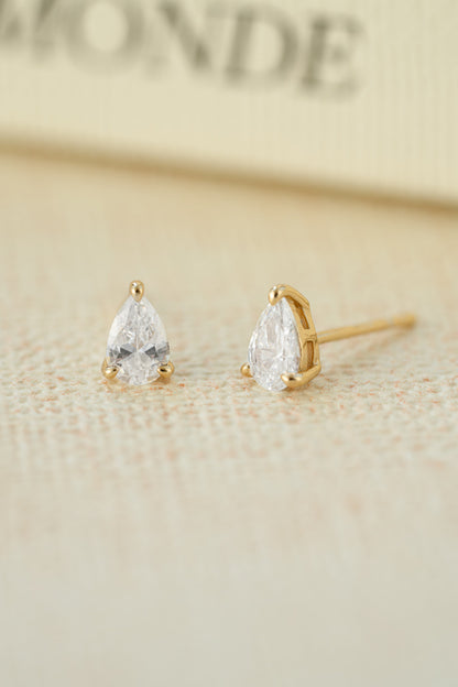 4x6mm Pear Studs