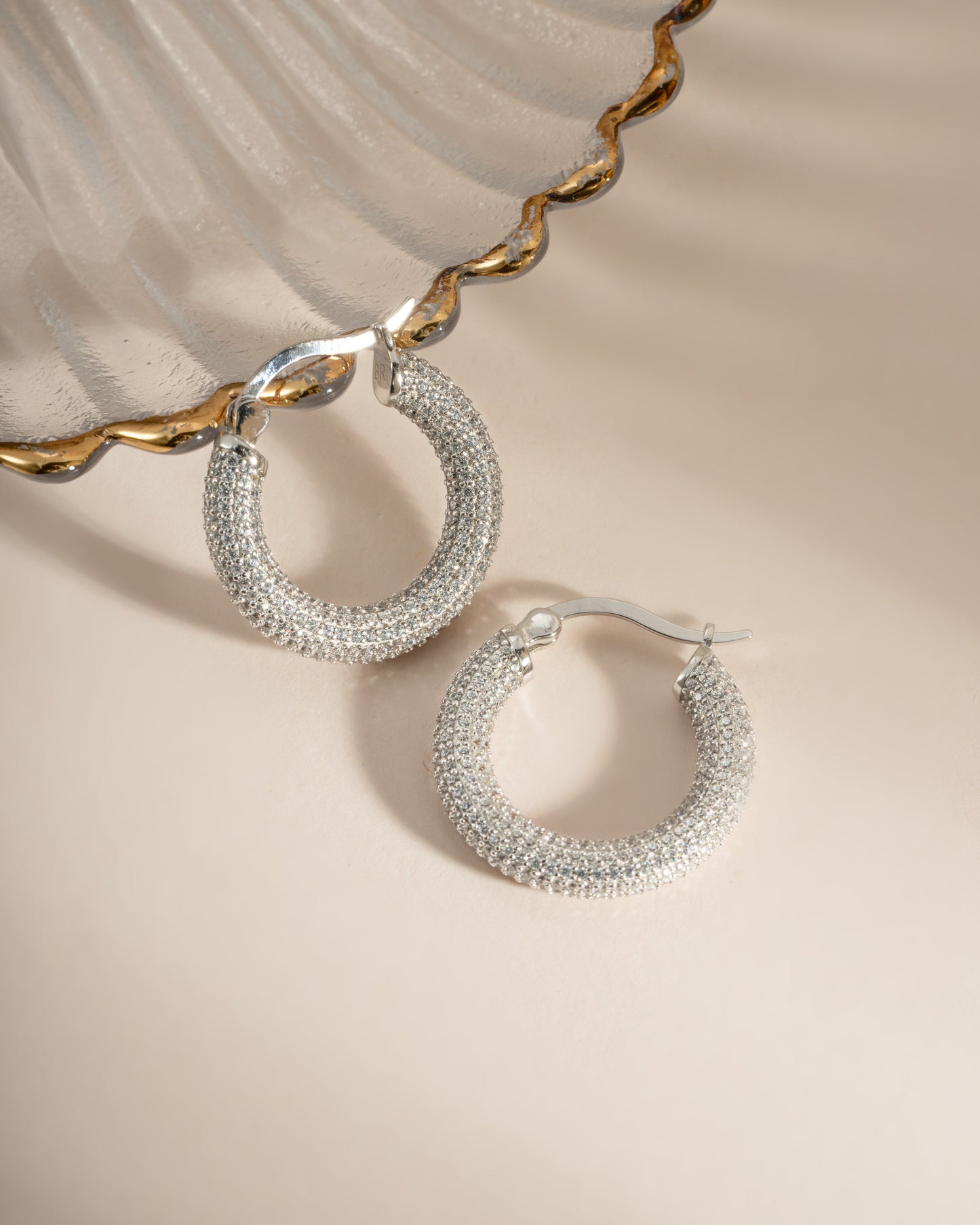 Pavé Tube Hoops