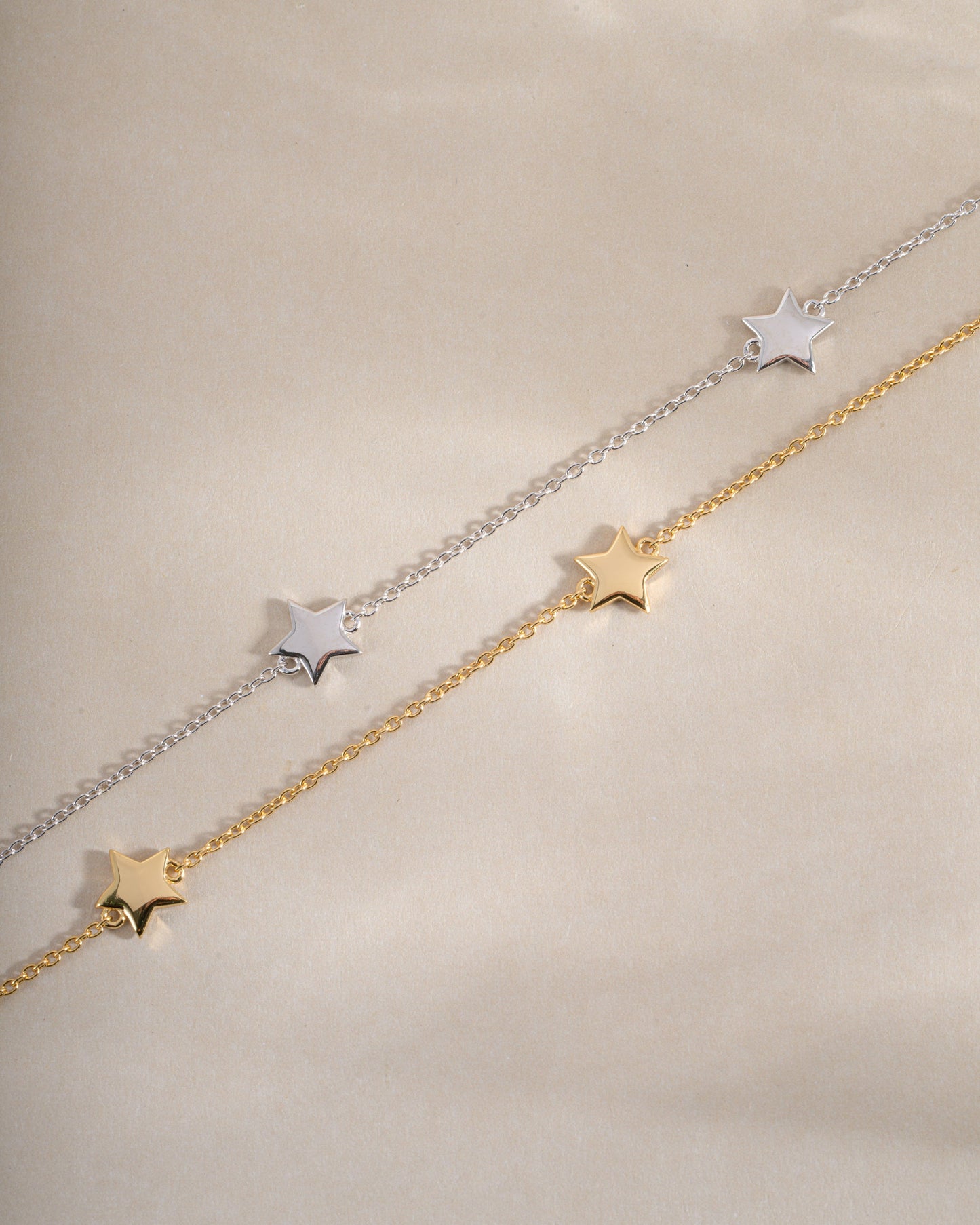 Plain Star Collar Necklace