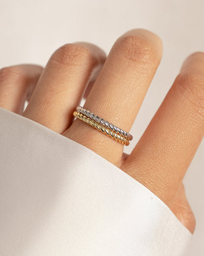 Thick Spiral Ring