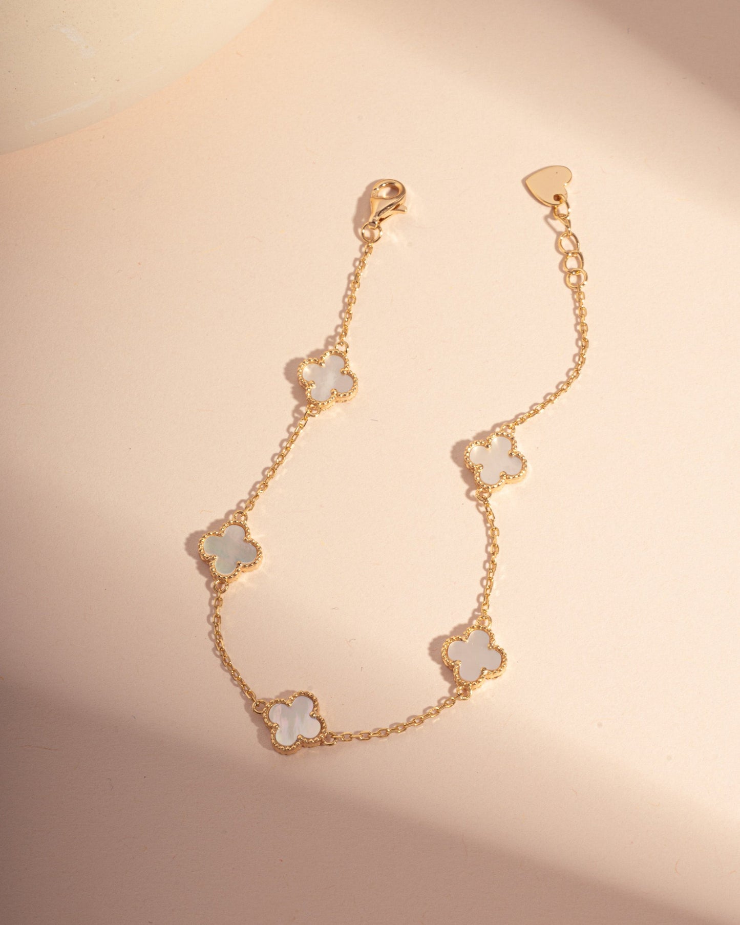 Mother of Pearl Clover Bracelet