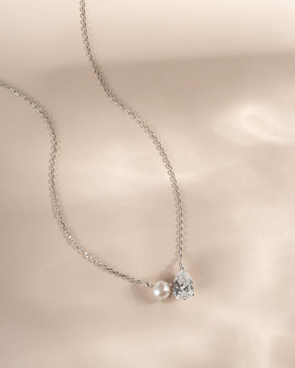 Toi et Moi Pearl Necklace