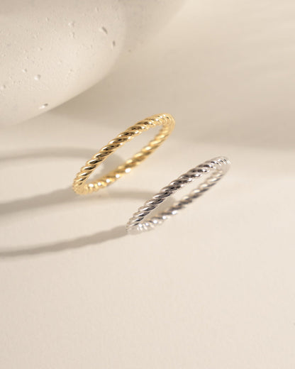 Thick Spiral Ring