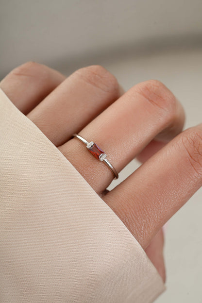 Garnet Simple Baguette Ring