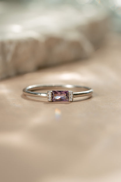 Amethyst Simple Baguette Ring